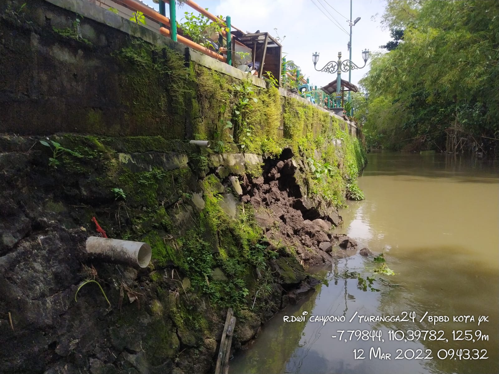 Tanah Longsor di Balirejo Mujamuju