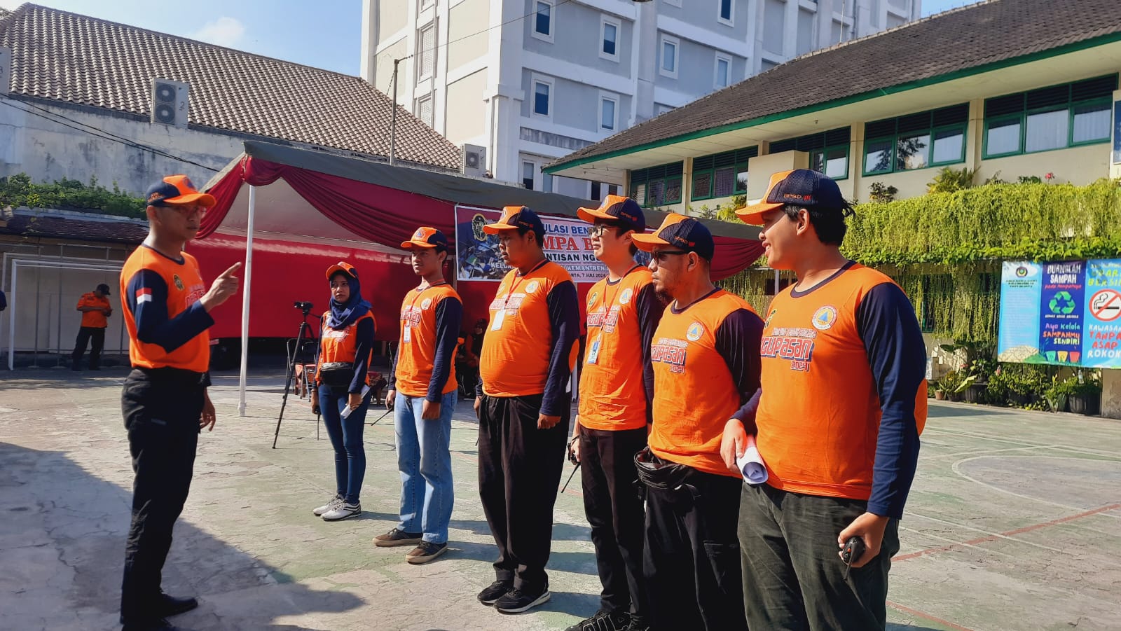 Menumbuhkan Kesiapsiagaan dengan Simulasi Bencana di Kampung Ngupasan